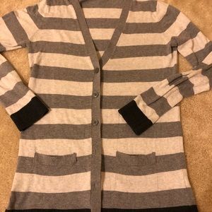 Size small Old Navy gray striped cardigan